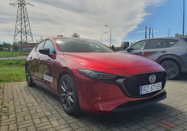 Mazda 3 cena 121500 przebieg: 2911, rok produkcji 2023 z Ożarów Mazowiecki małe 121